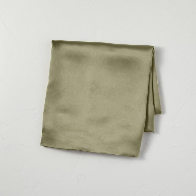 Standard Solid Silk Pillowcase Moss Green - Casaluna™