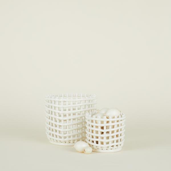 CERAMIC BASKETS