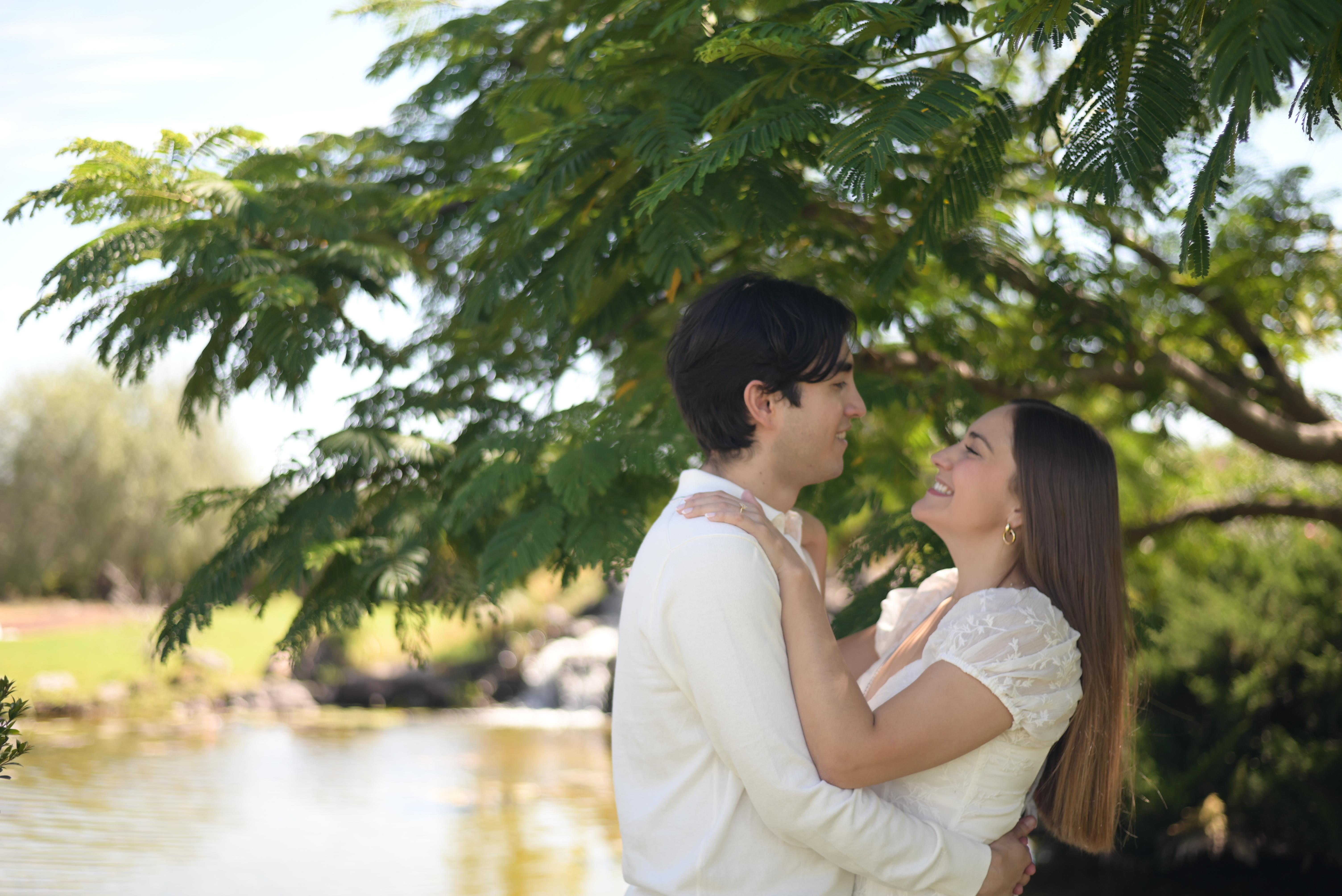 The Wedding Website of Belia Guadalupe Camarena Martinez and Claudio Gomez Ascencio