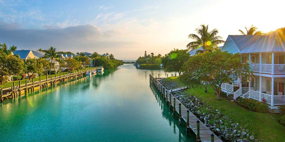 The Wedding Website of Nicole Enright and Ryan Mathews