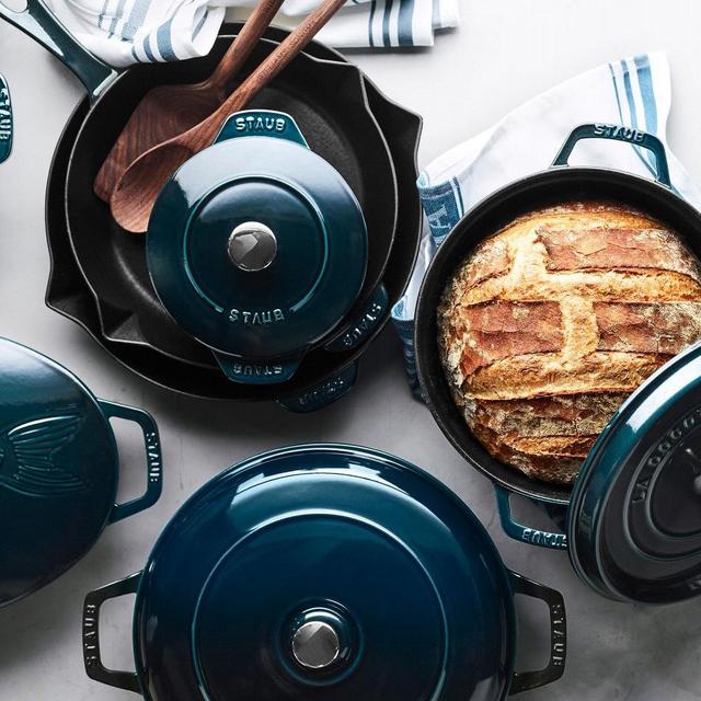 Staub Enameled Cast Iron Round Dutch Oven | La Mer | 5.5 qt