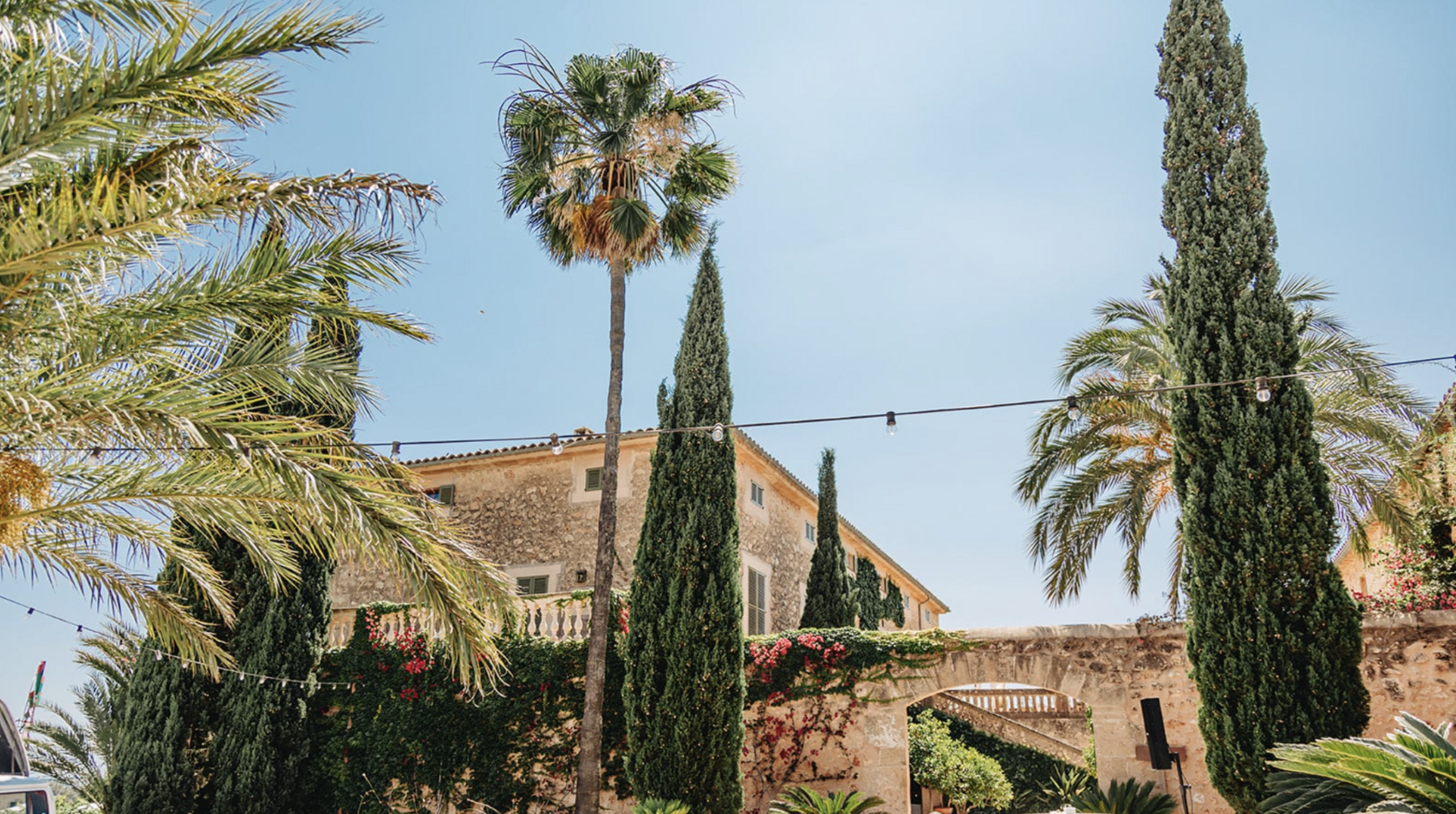 The Wedding Website of Veronica Tamayo and Christian Cobb