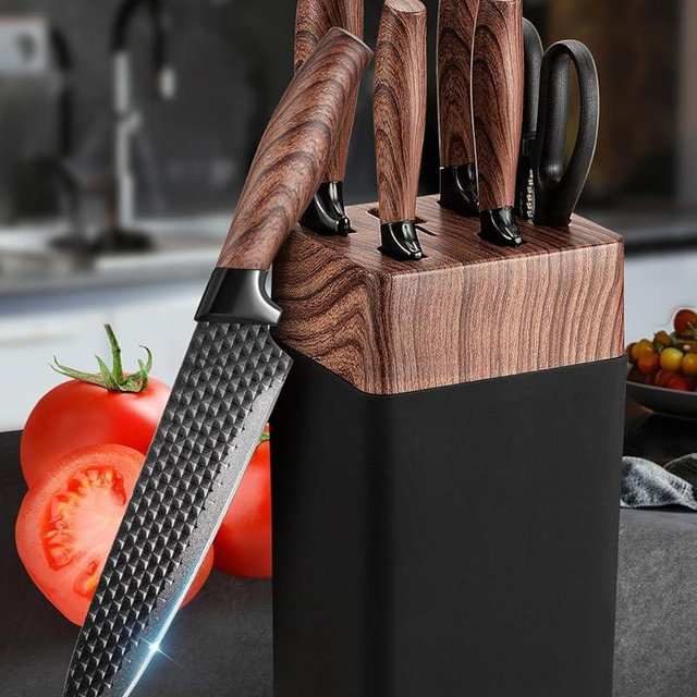 Knife Set, Denkich Kitchen Knives 7 Pcs Premium Quality Black Knife Block Set, Dishwasher Safe Knife Set with Block and Sharpener, Professional Stainless Steel Juego de Cuchillos para Cocina, Black