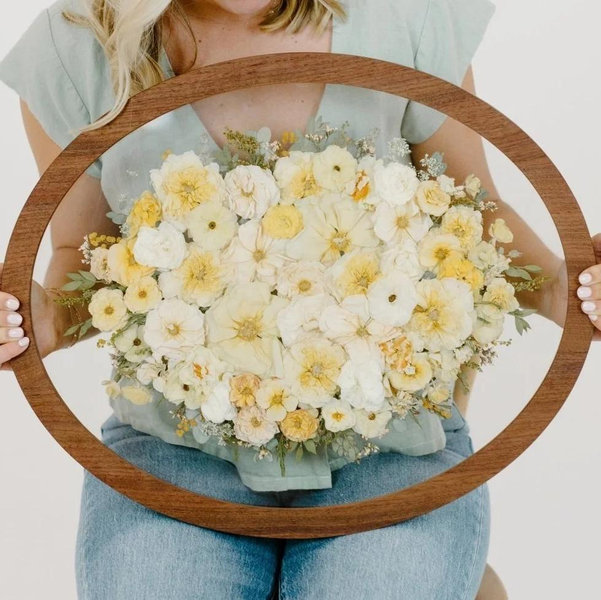 The Oval — The Pressed Petal Co