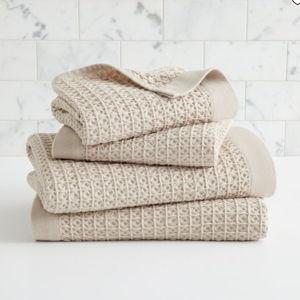 Waffle Bath Towels (Oatmeal)
