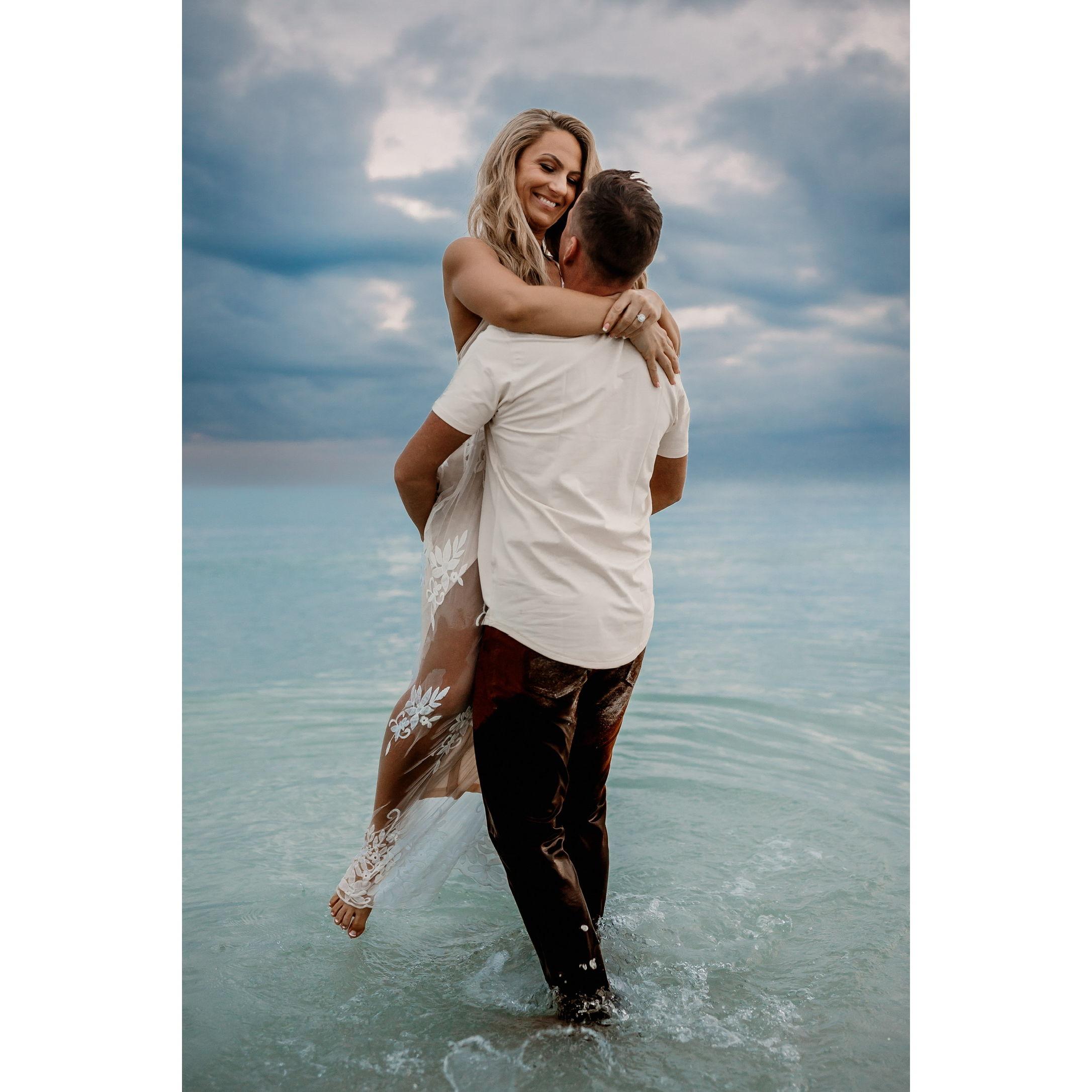 Siesta Key, FL Engagement Pictures: February 2024