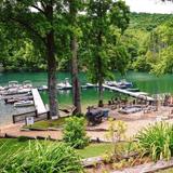 Lakes End Boat Rentals and Marina