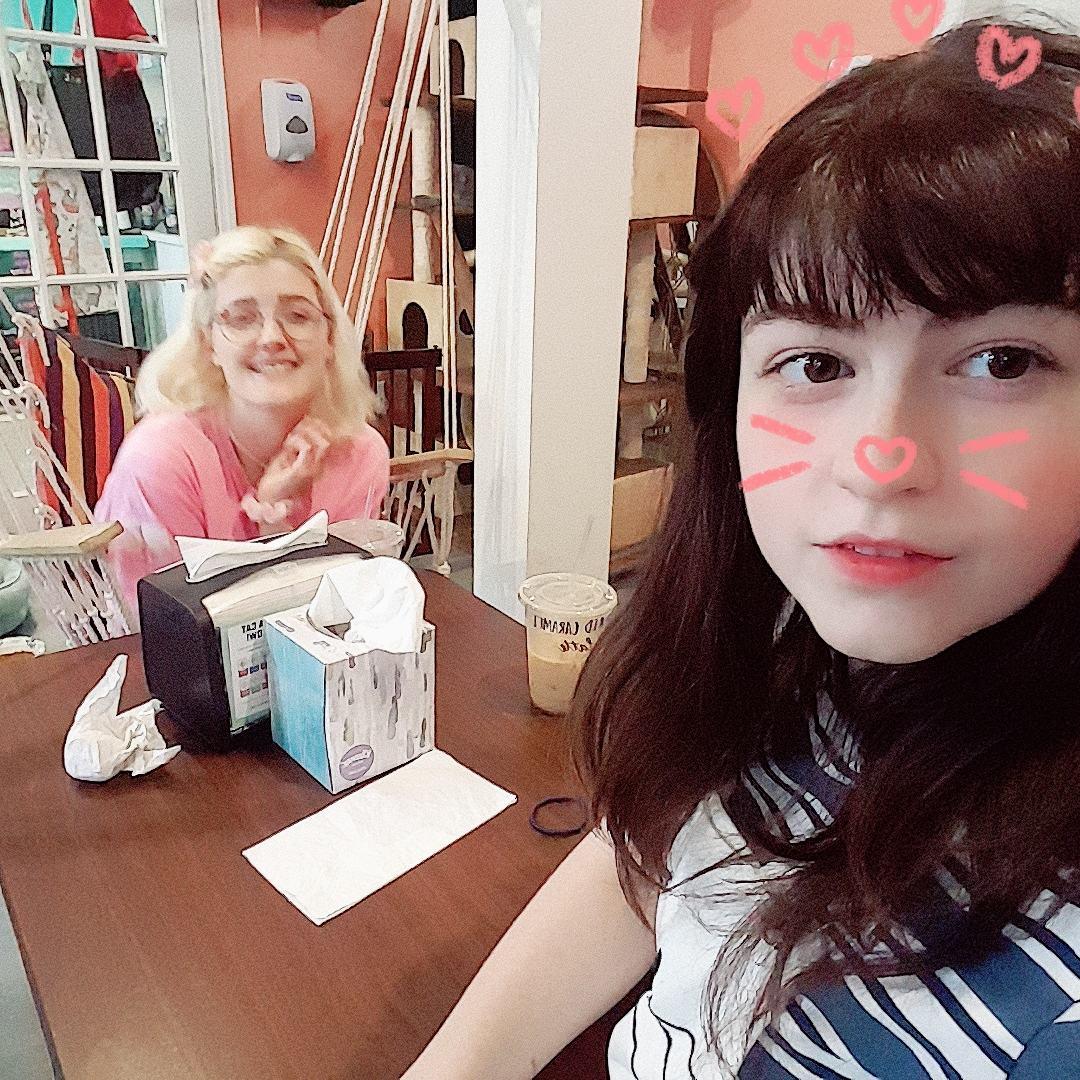 cat cafe date!! August 2018