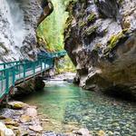(Banff) Johnston Canyon Lodge & Bungalows