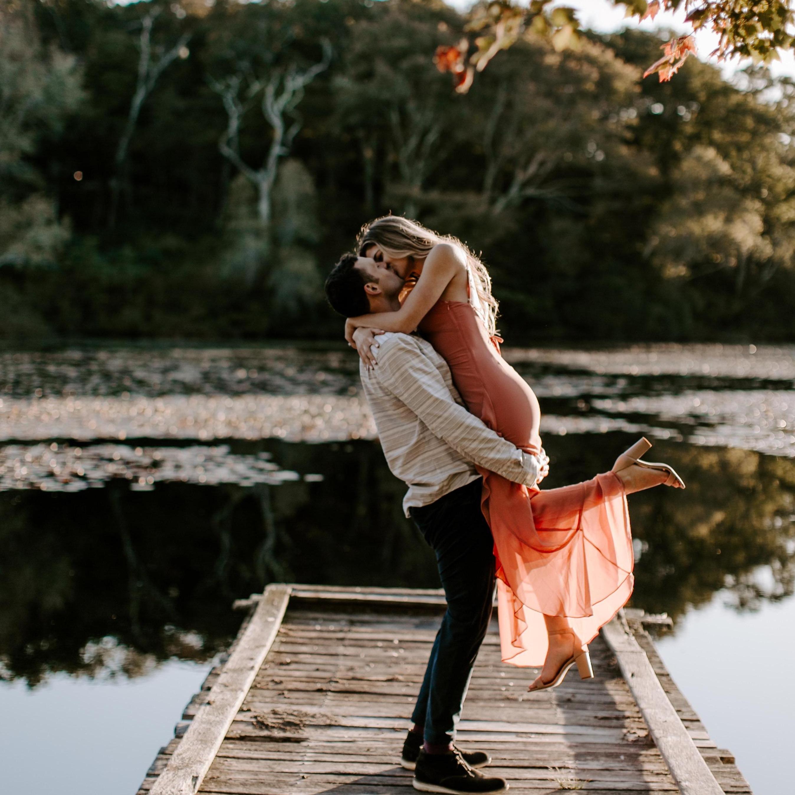 Duarte's Pond, Martha's Vineyard. Larisa Stinga Photography