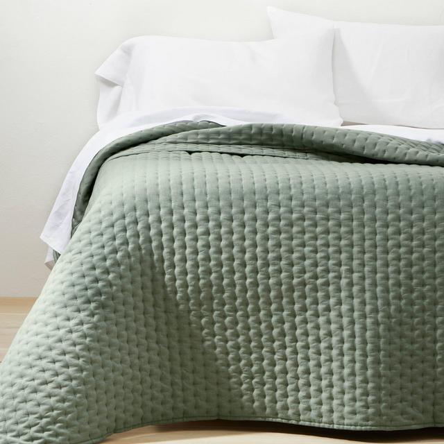 King/California Cashmere Blend Quilt Sage Green - Casaluna™