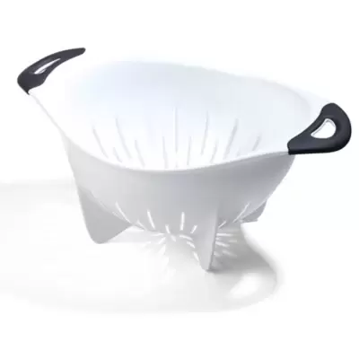 OXO Good Grips® 3 qt. Plastic Colander