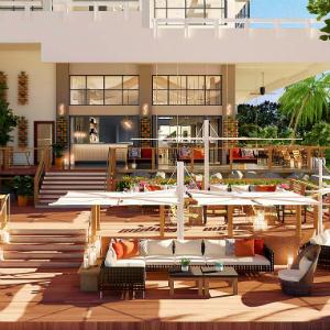 The Wedding Website of Gina Ianni and Guillermo Dominguez