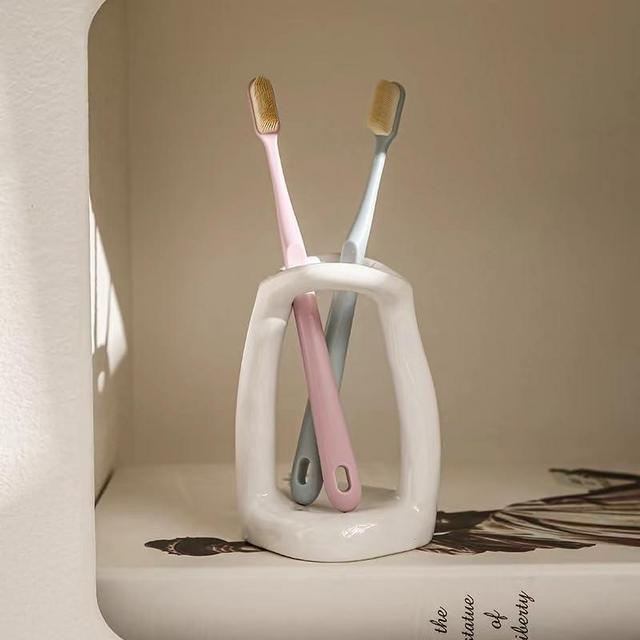 Handmade Ceramic Holder Stand for Toothbrushes, Makeup Brushes, and Pens - Minimalist Design for Bathroom Vanity and Countertops Decor (White)