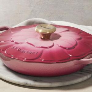Signature Petal Braiser in Berry