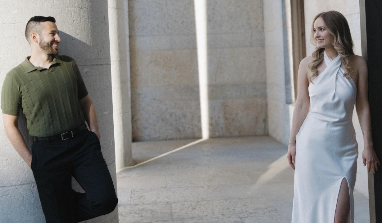 The Wedding Website of Maggie Cunningham and Gideon Hart
