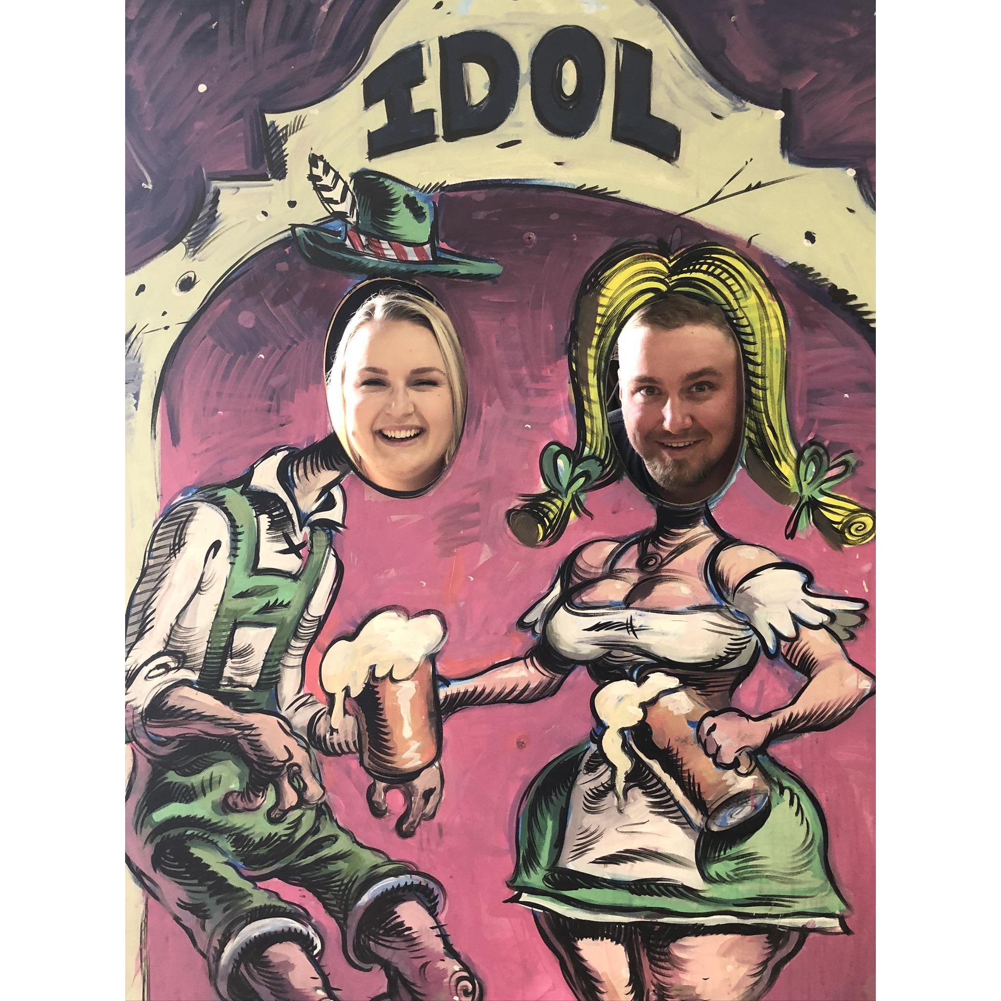 Dude looks like a lady! ;)
Lodi Beer Fest at the Idol Beer booth