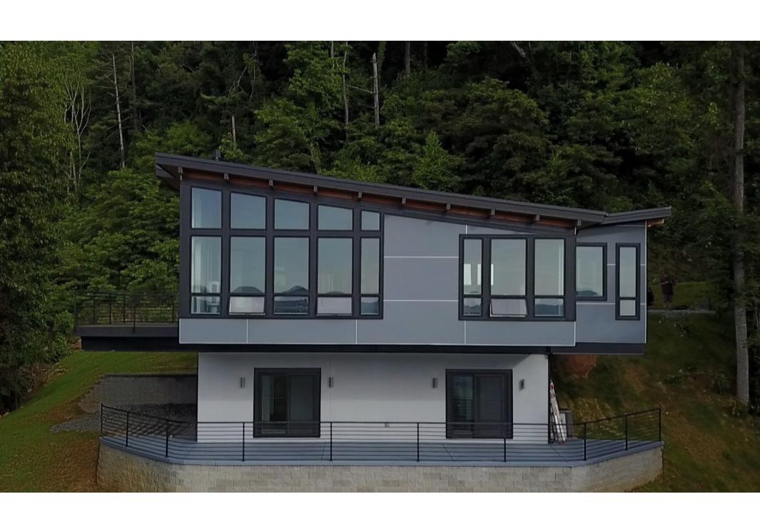 Honeymoon Airbnb in the Mountains