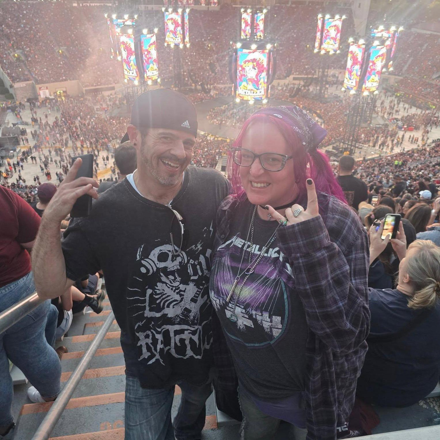Getting our rock faces on at the record breaking Metallica concert!