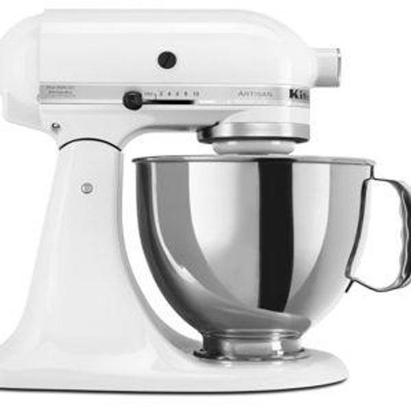 KitchenAid Classic Series 4.5 Quart Tilt-Head Stand Mixer K45SS, White