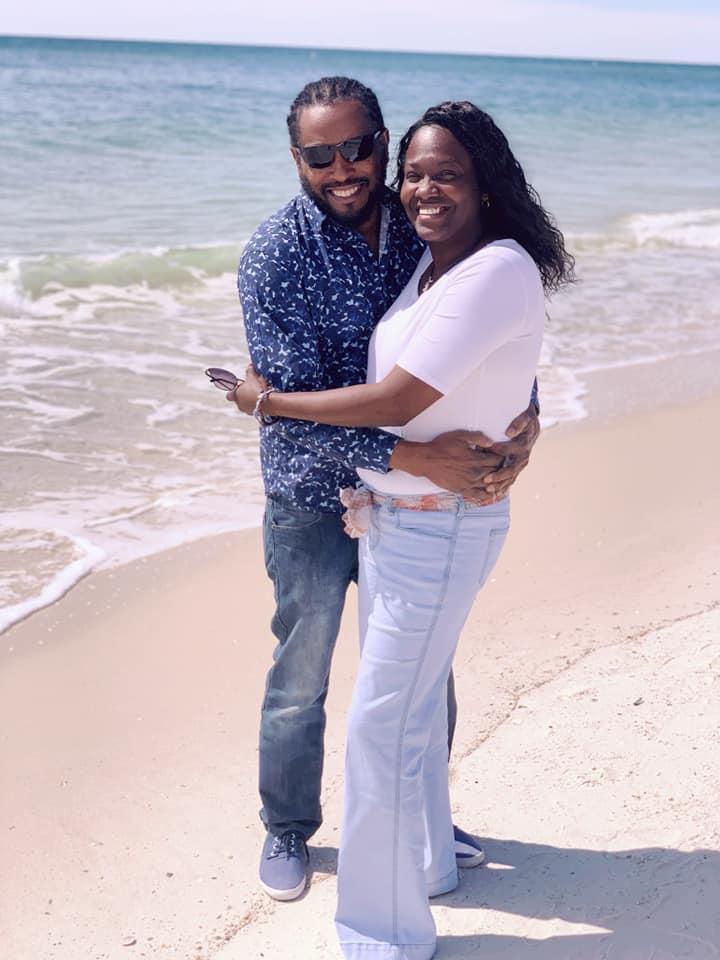 The Wedding Website of Violetta Long and Paul Williams