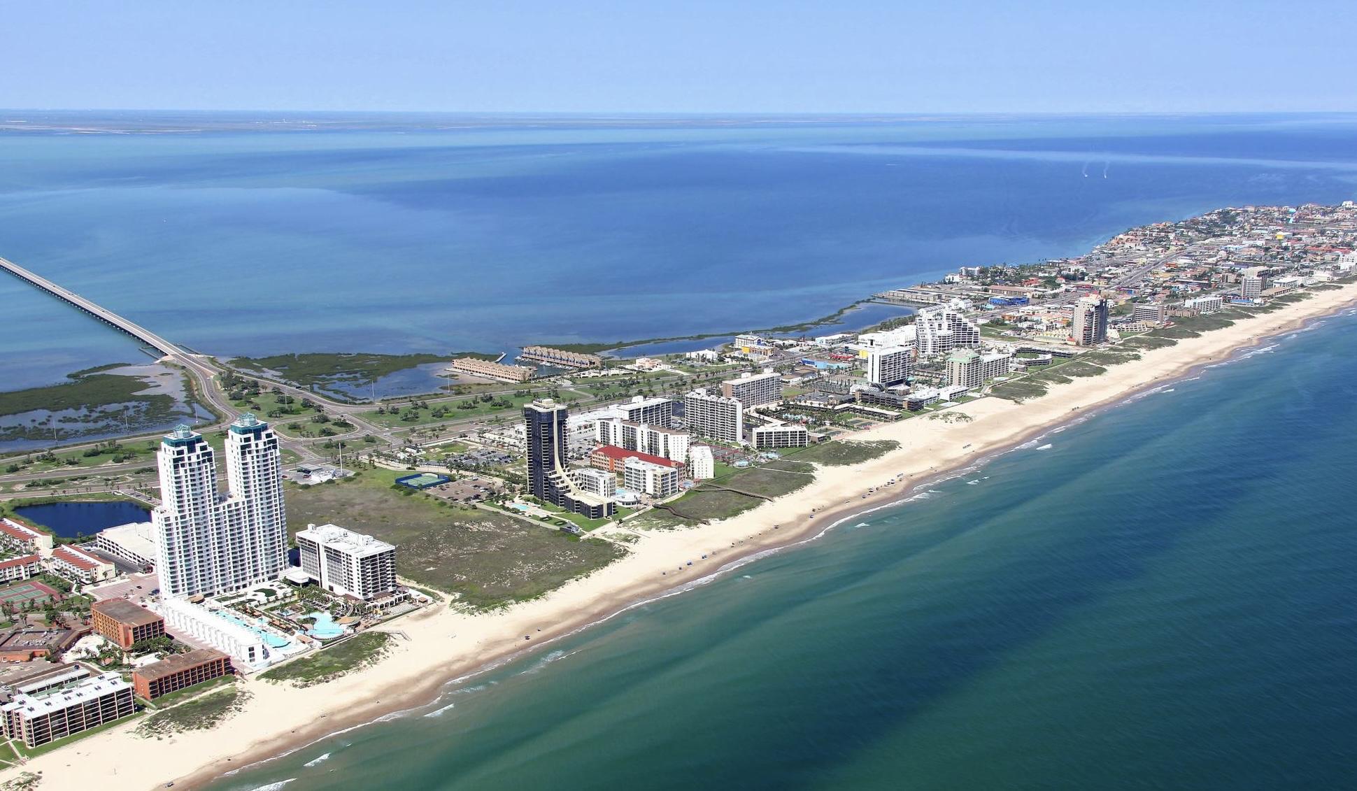 The Wedding Website of Rocky Wright and Danní Lima