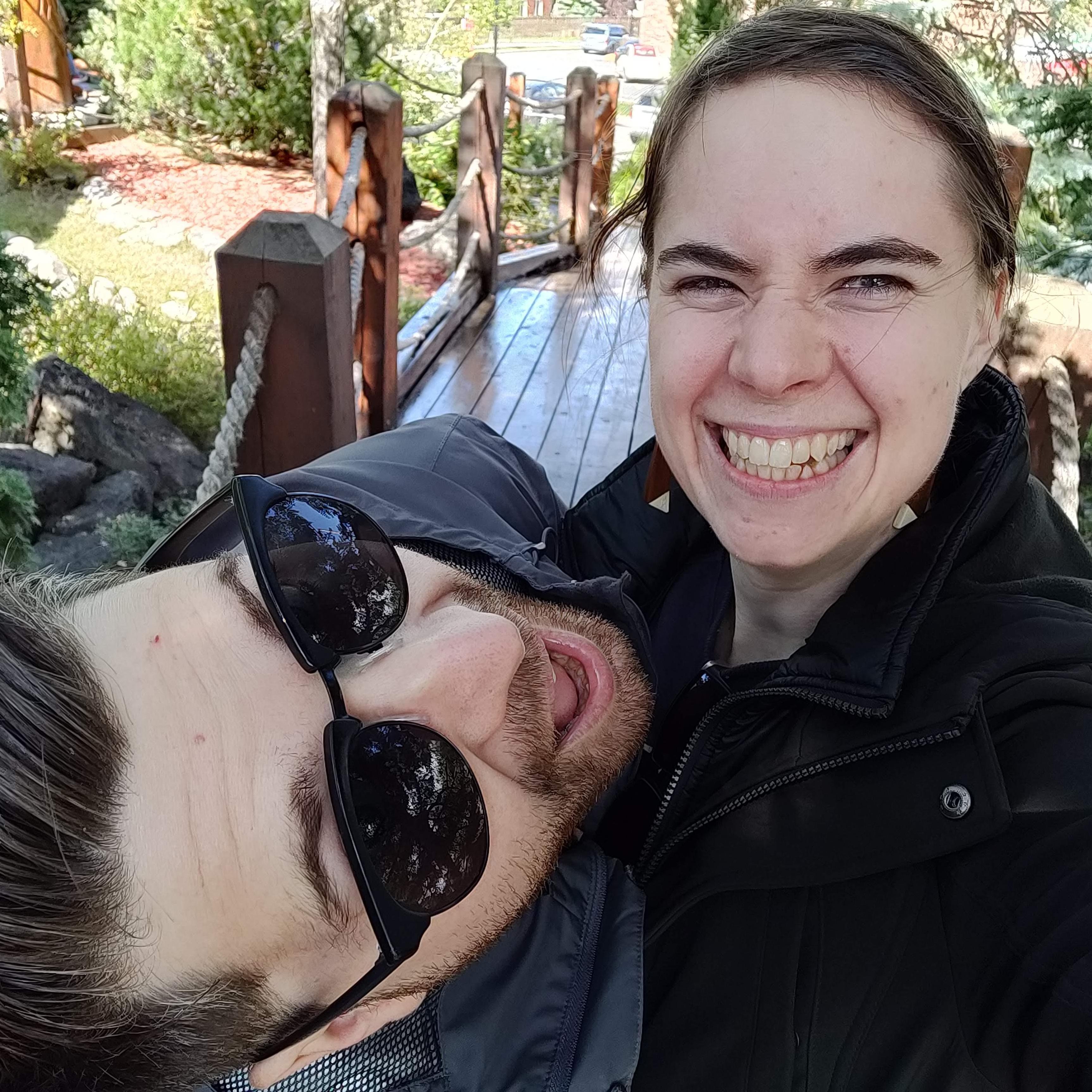 Minigolf! Gotta love those socially distanced, outdoor, Covid friendly dates! (September 2020)