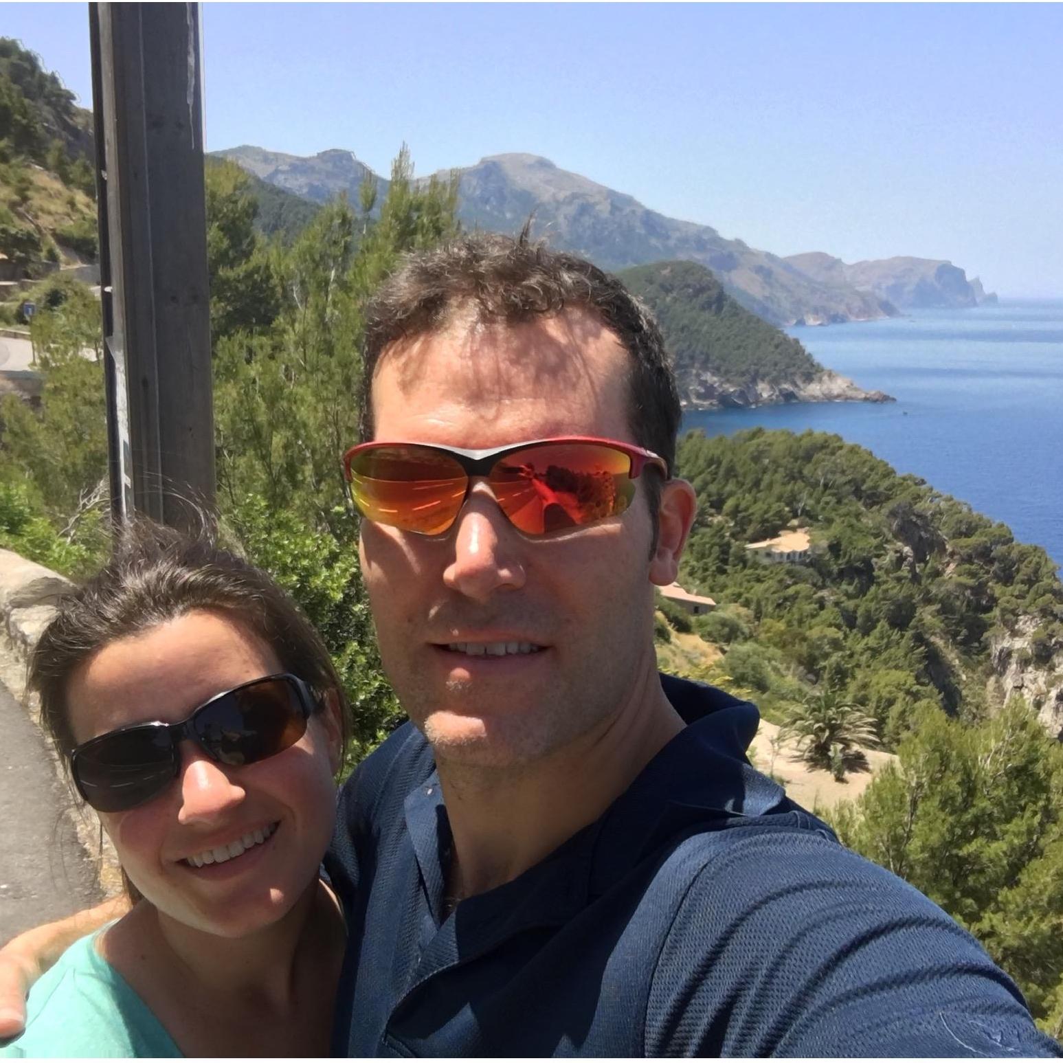 B: Let's go down this road '13 switchbacks and death-defying cliffs'
C: ...........🤢
We did not go down that road...
Mallorca, 2019