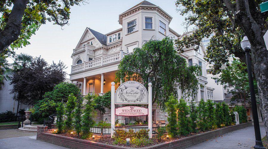 The Wedding Website of Miranda Gallegos and Jonathan Guerrero