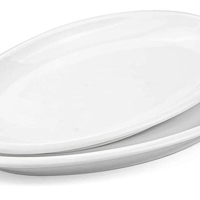 Yesland 2 Pack Porcelain Oval Serving Plates, 14 Inches White Oval Serving Platters for Appetizers, Dessert, Meat, Sushi, Fish, Party