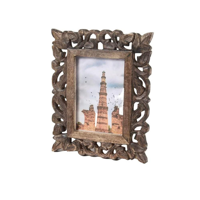 indoStrides Hand Carved Mango Wood Rustic 4x6 Picture Frame with Real Glass - Aesthetic Vintage Wood Frame for Tabletop Use - Rustic Home Decor Perfect for Your Memories