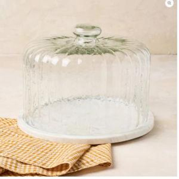 White Marble Fluted Cake Dome
