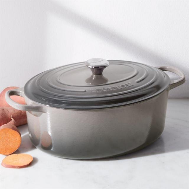 Le Creuset ® Signature Oyster 9.5-Qt. Oval Dutch Oven