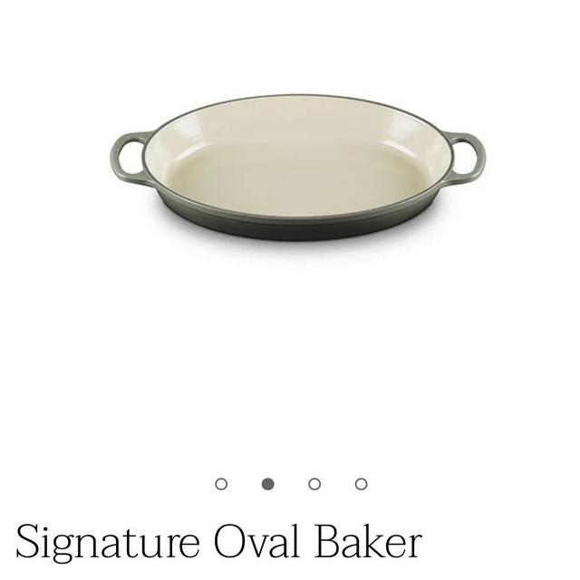 Signature Oval Baker in Thyme