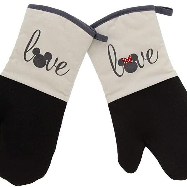 Disney Kitchen Neoprene Oven Mitts, 2pk - Non-Slip Heat Resistant Oven Gloves, Ideal for Handling Hot Kitchenware-Ideal Kitchen Set with Hanging Loop, 15.5 x 7 Inches - Mickey & Minnie Love