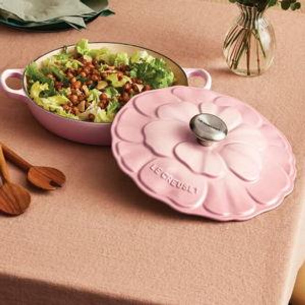 Signature Petal Braiser, Color: Shell Pink