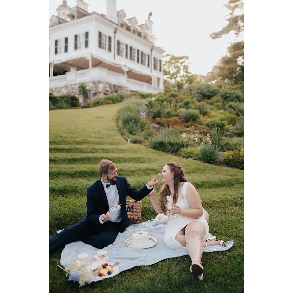 Our engagement photos! - May 2023