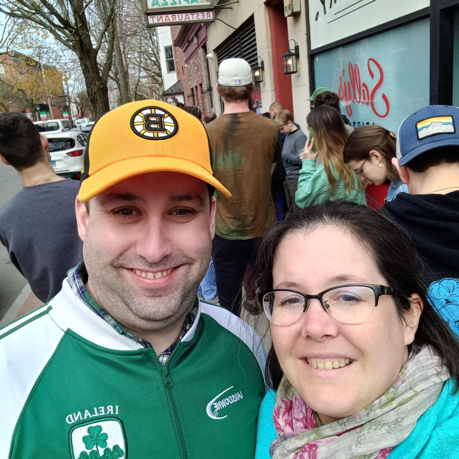 When in New Haven? Time for apizza.