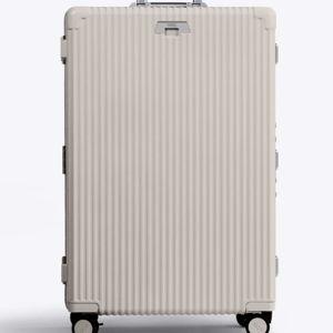 Check-In: All-In-One 28"