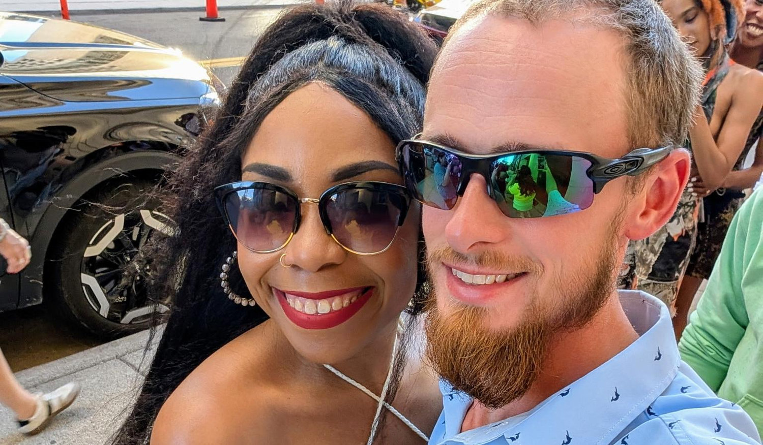 The Wedding Website of Tori Thomas and Joel Sweezea