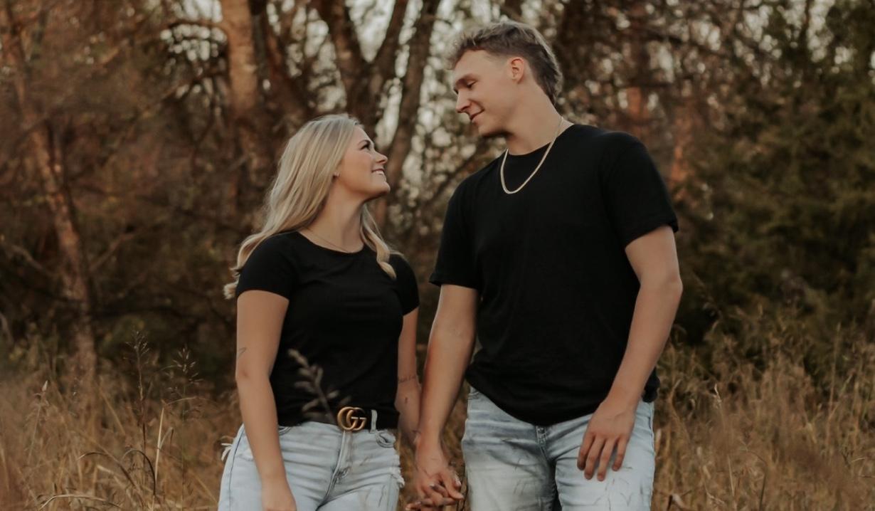 The Wedding Website of Haley Barnes and Luke Stofel