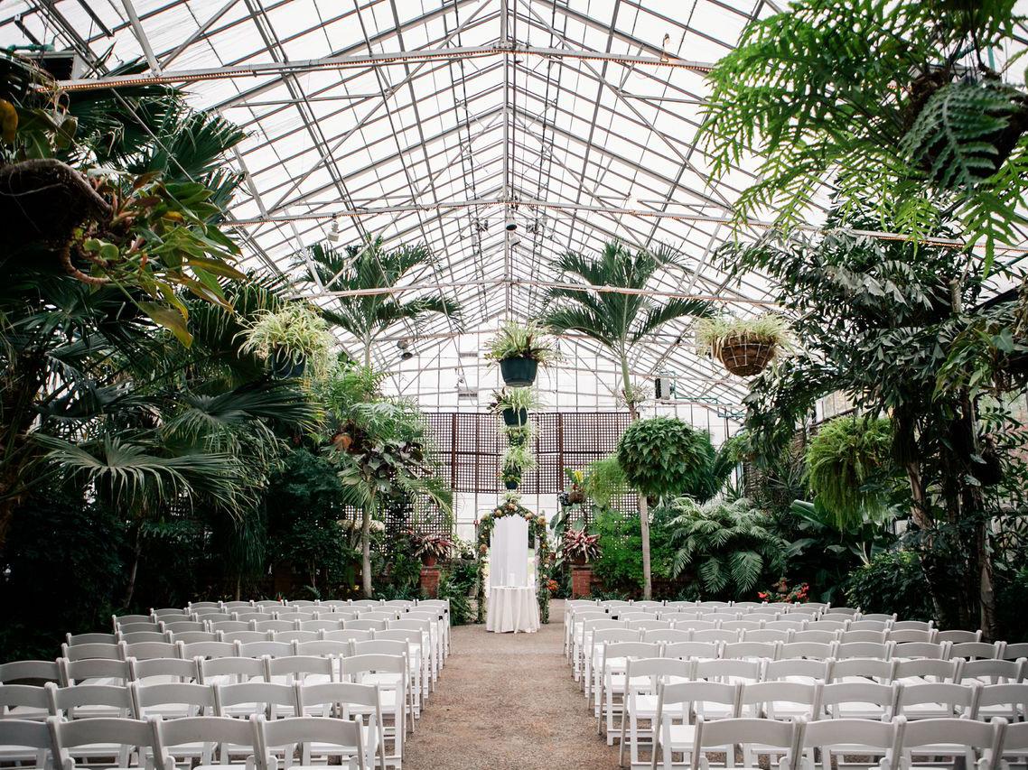 The Wedding Website of Allison Zarozny and Eric Robinson
