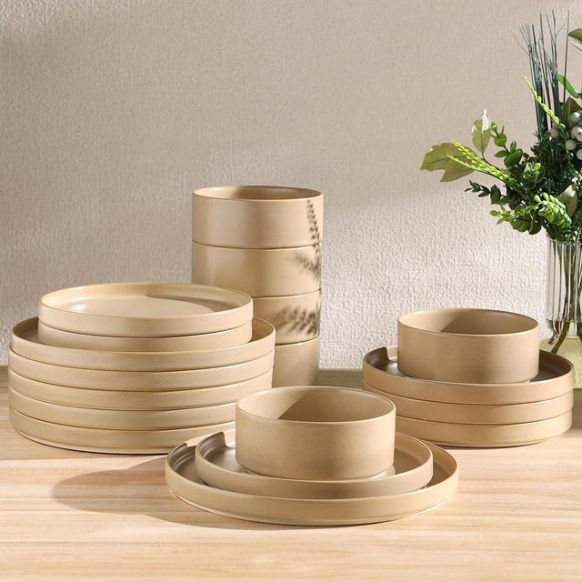 TheTerra Ceramic Dinnerware Sets for 6, 18 Pieces Porcelain Lightweight Plates and Bowls Sets, Scratch Resistant Dish Set, Oven & Microwave & Dishwasher Safe, Ivory Cream