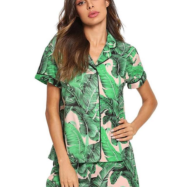 Floerns Women's Notch Collar Palm Leaf Print Sleepwear Two Piece Pajama Set