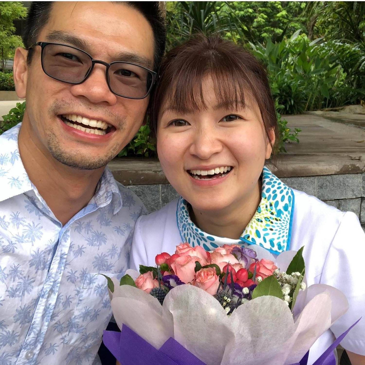 He surprised her with a birthday bouquet after his night shift.