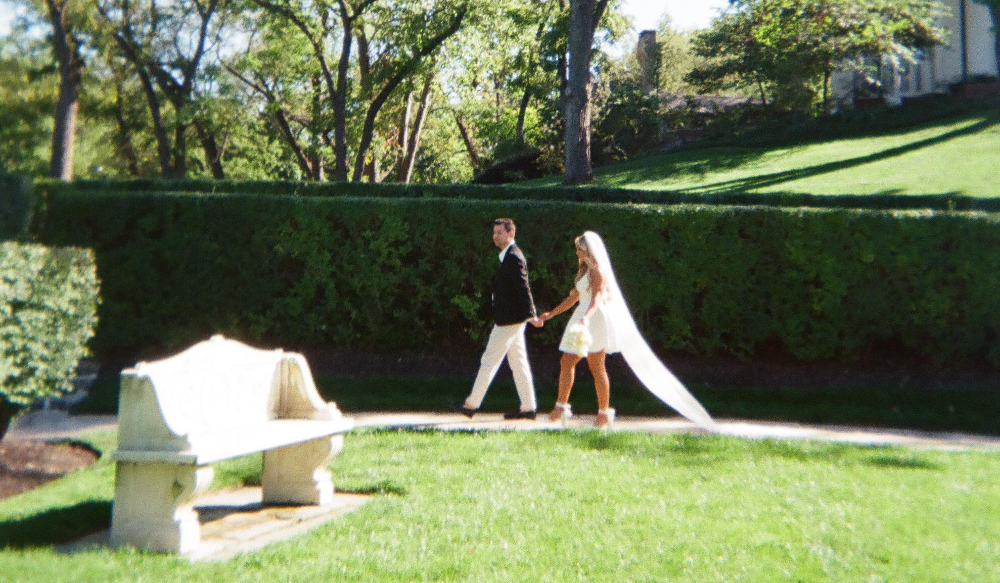 The Wedding Website of Maisie Thompson and Lucas Powers