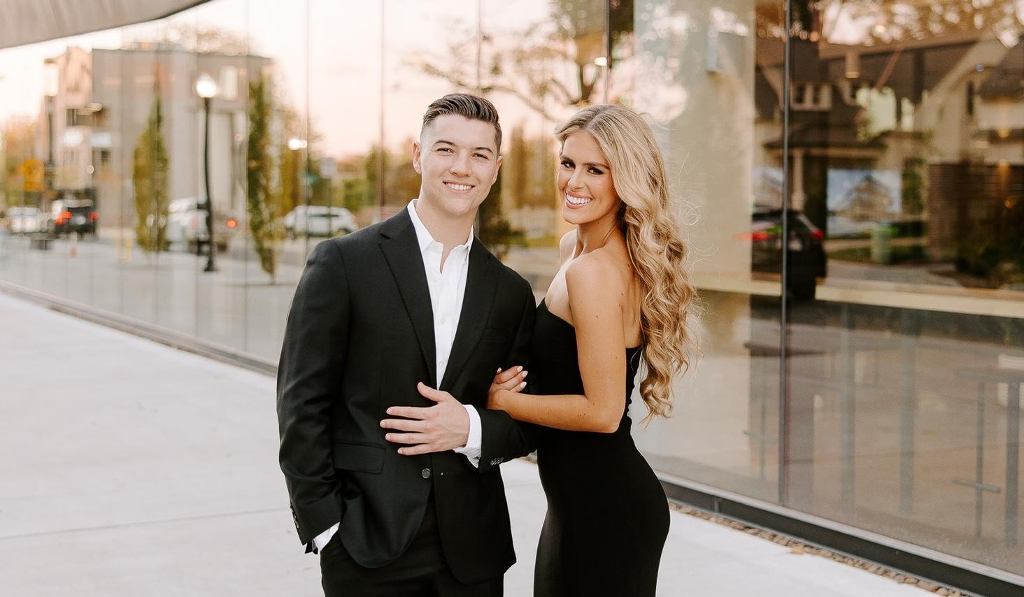 The Wedding Website of Sydney Wendfeldt and Clay Barganier