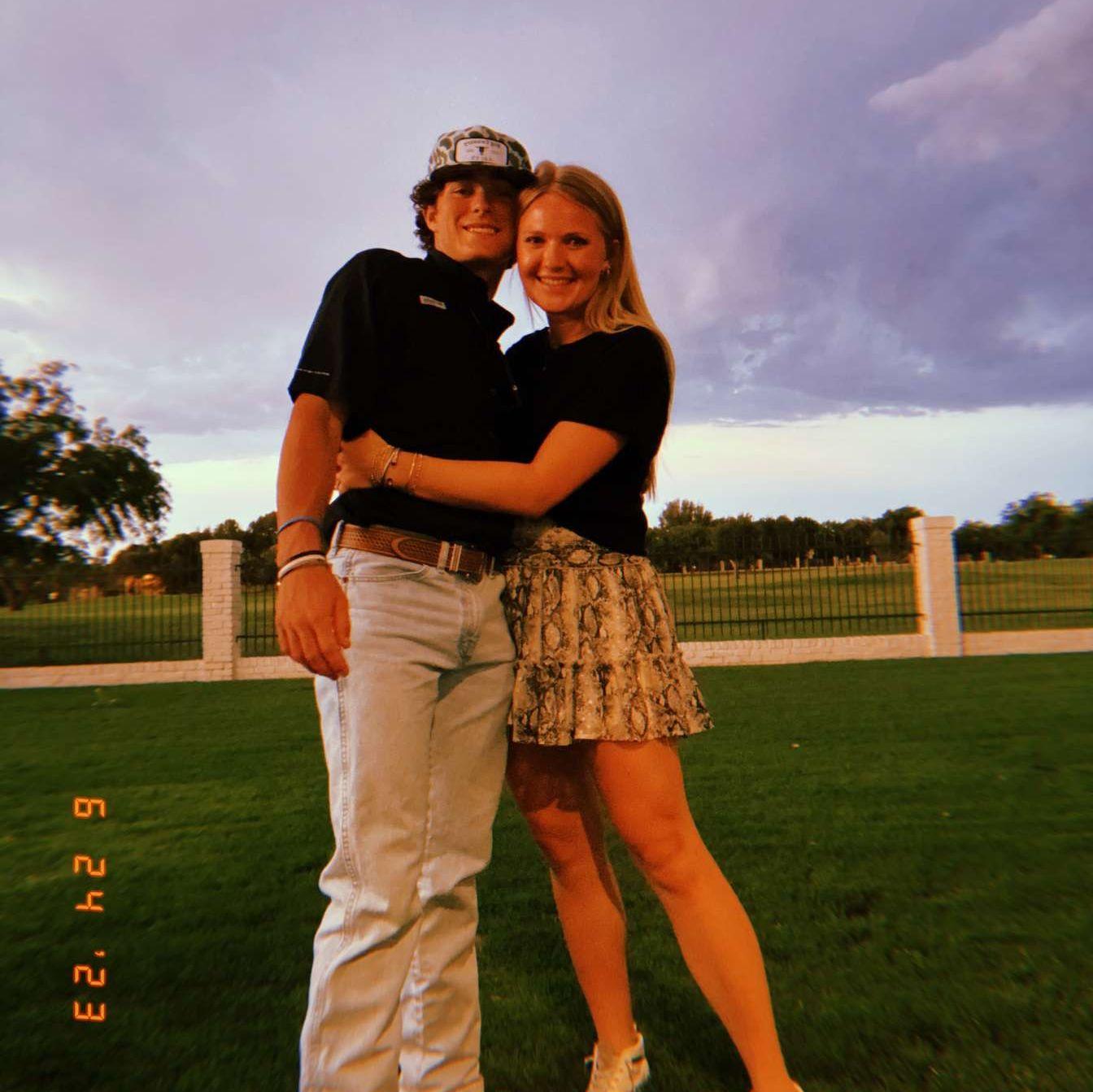 One week dating!