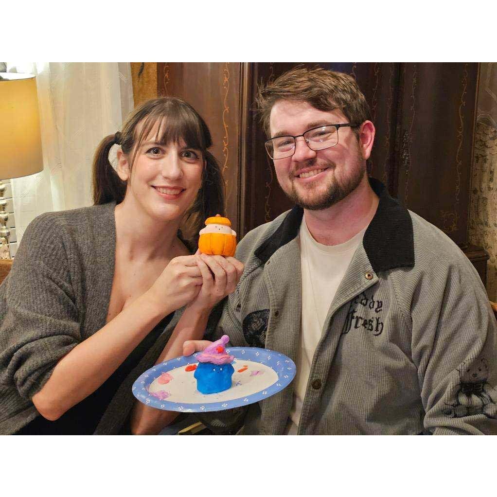 Painting little Halloween ghosts with Matt's family.