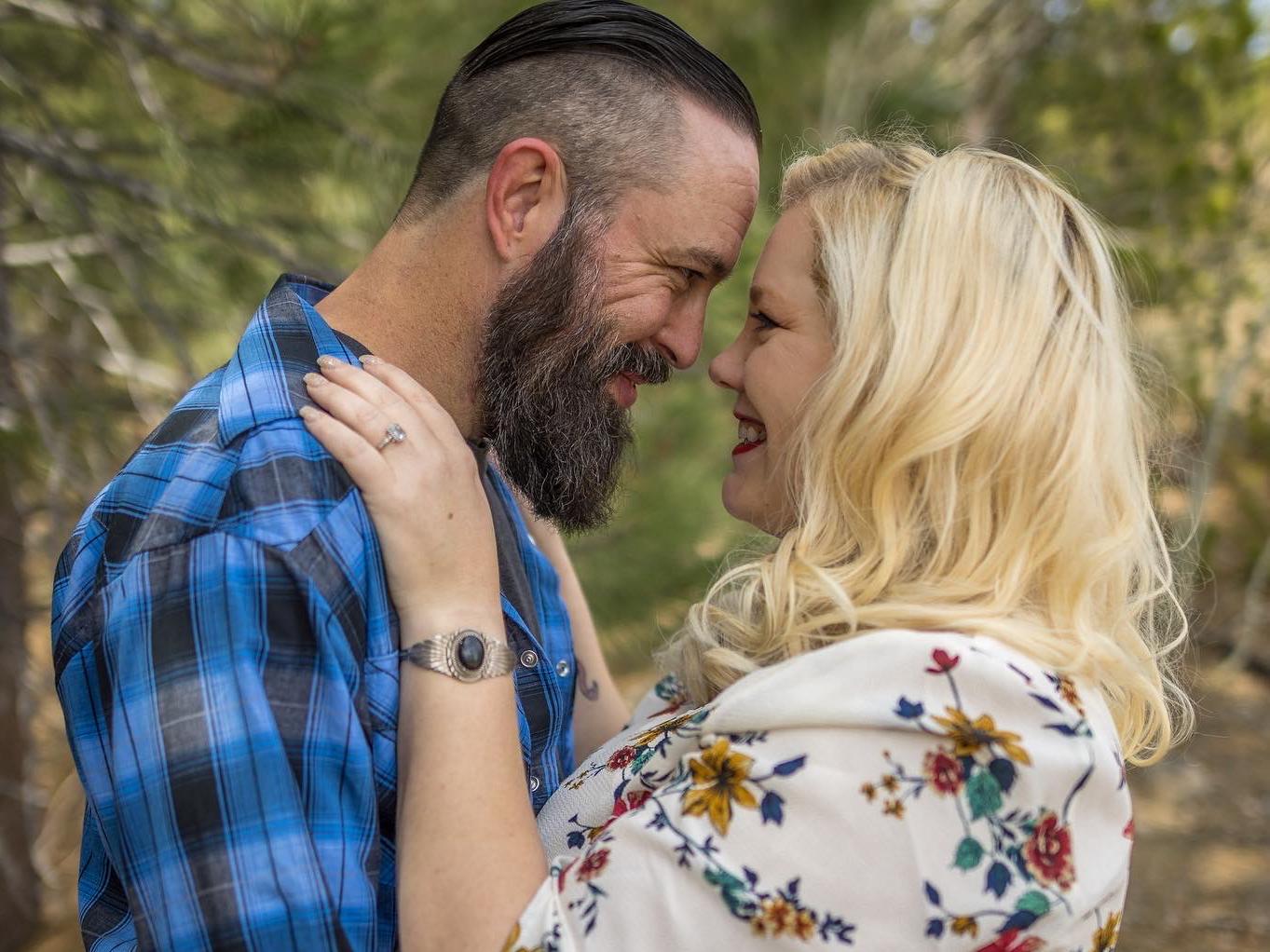 The Wedding Website of Ashleigh Costanza and Dan MacLeod